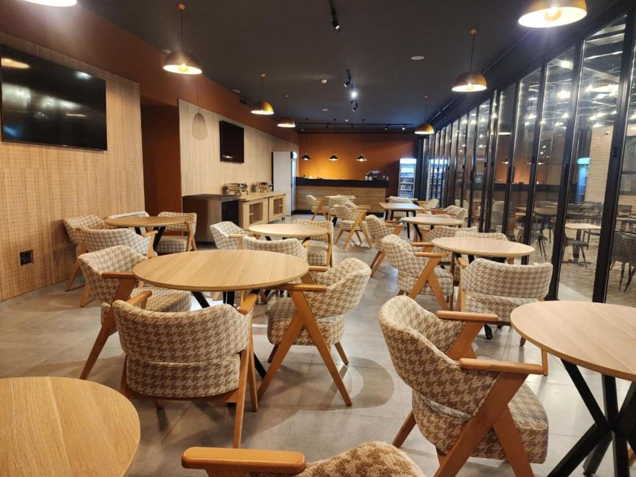 MIK Hotel Korça