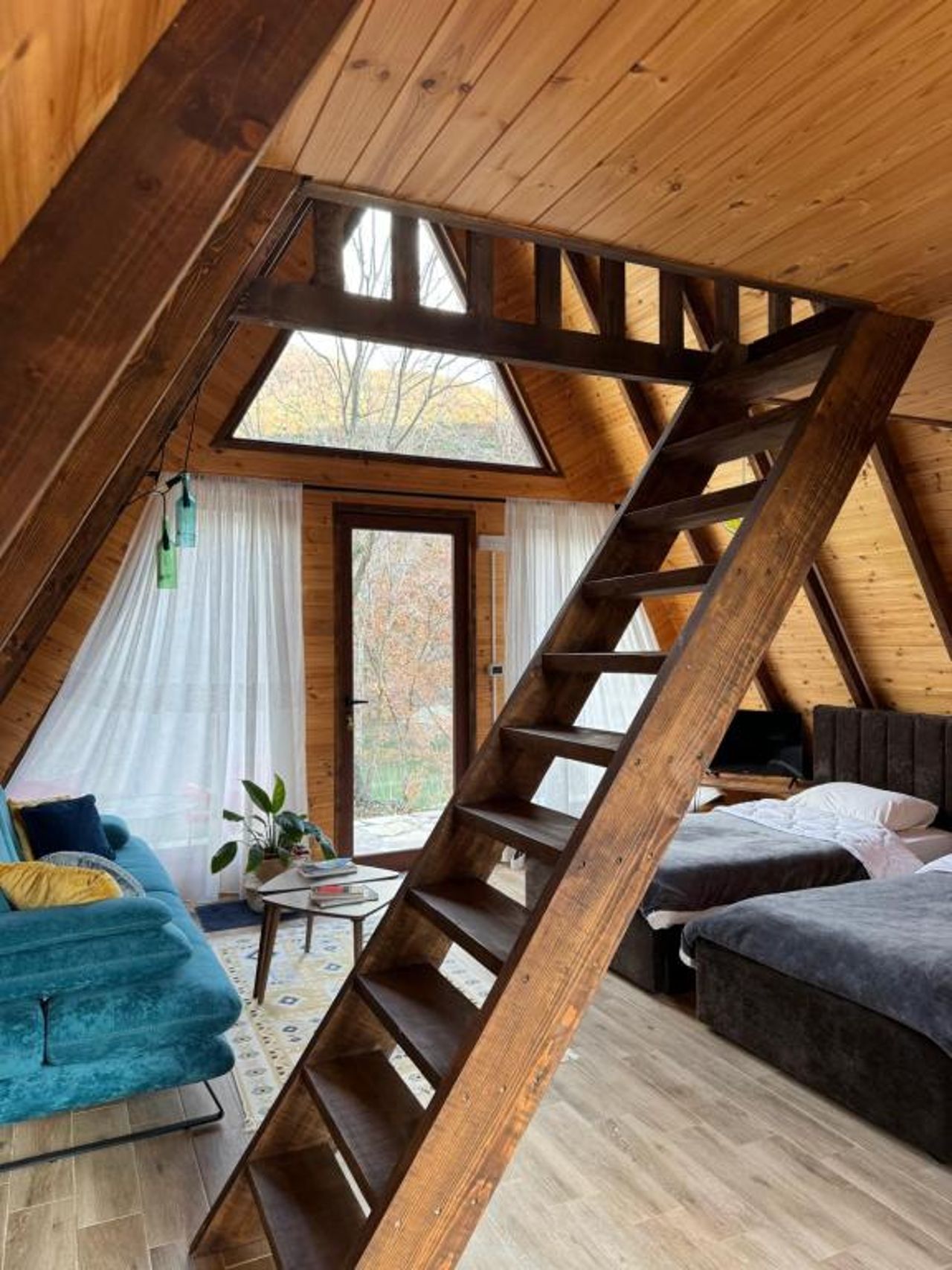 Agora Farmhouse