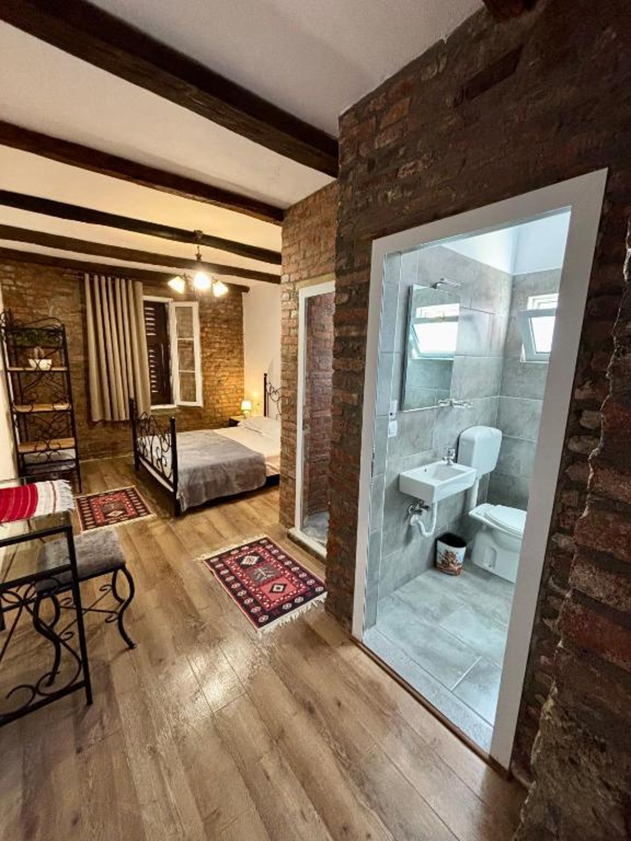 InTown Guesthouse Shkoder