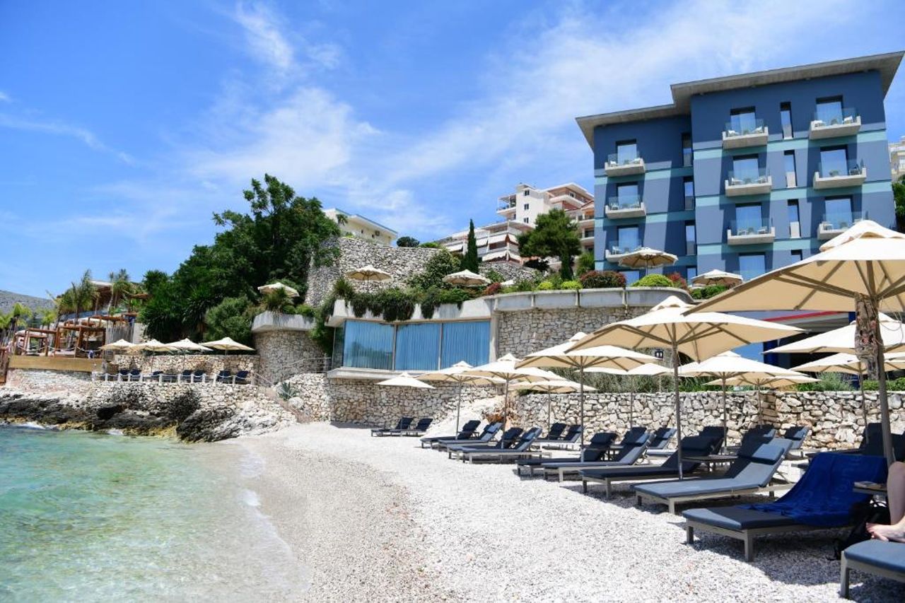 Buzë Boutique Hotel