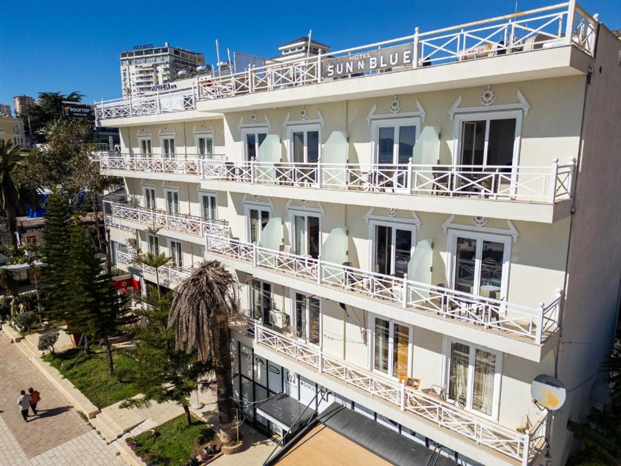 Sun N Blue Hotel