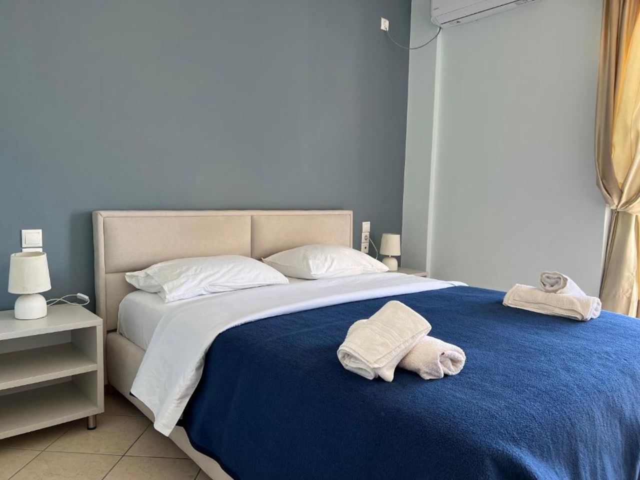 Hotel Prinos