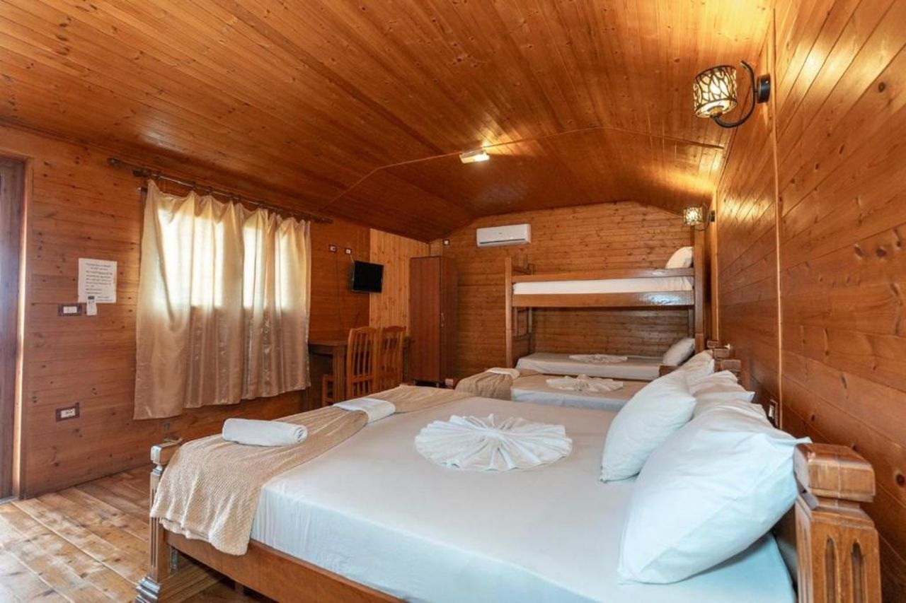 Hotel Bicaj