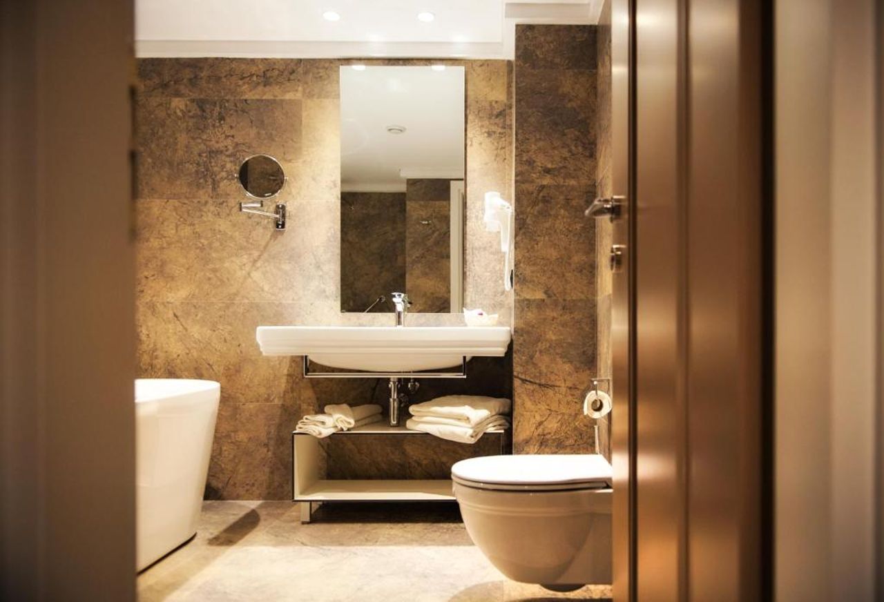 Mondial Hotel
