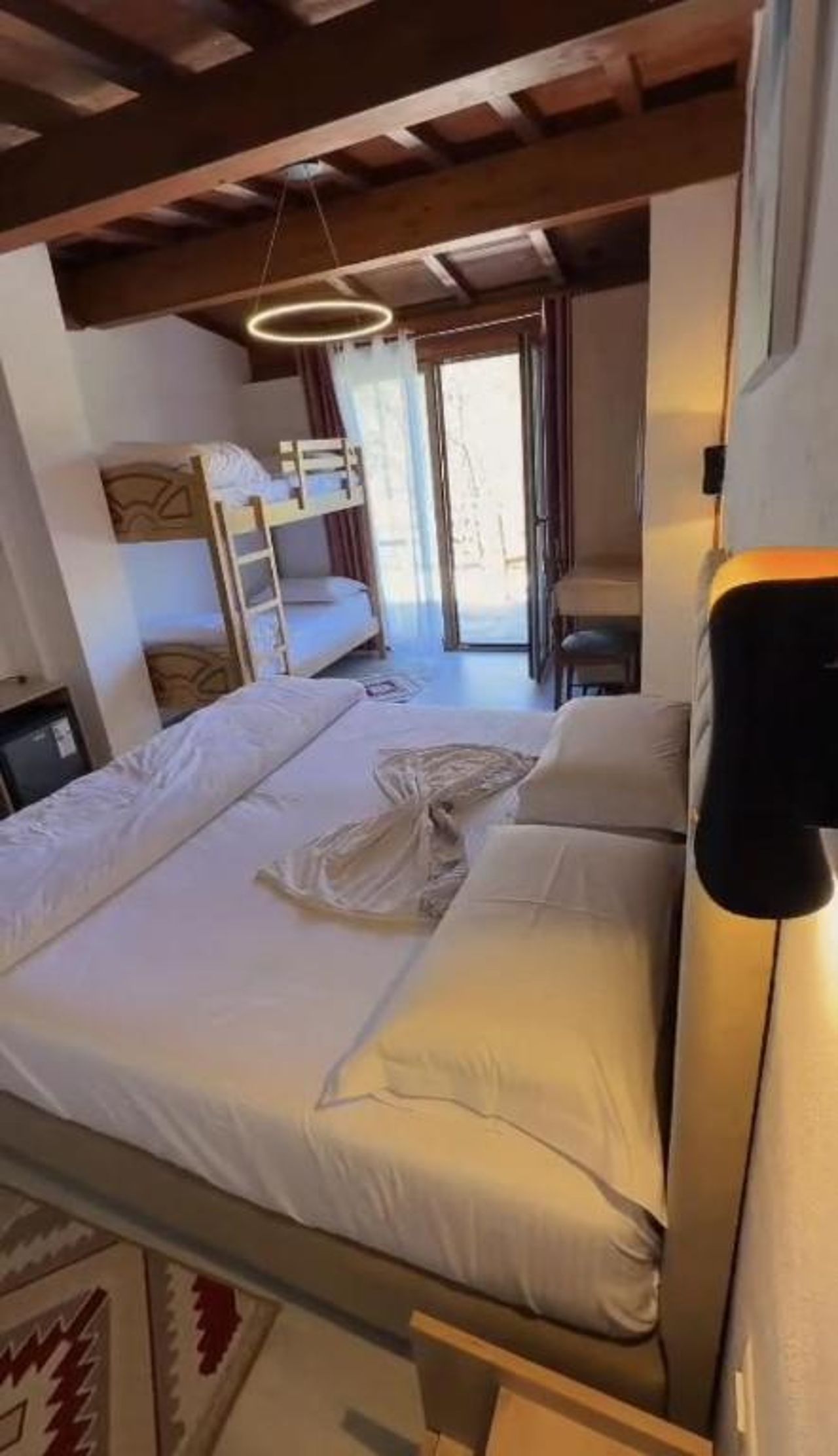 Guesthouse Alberti Llogara