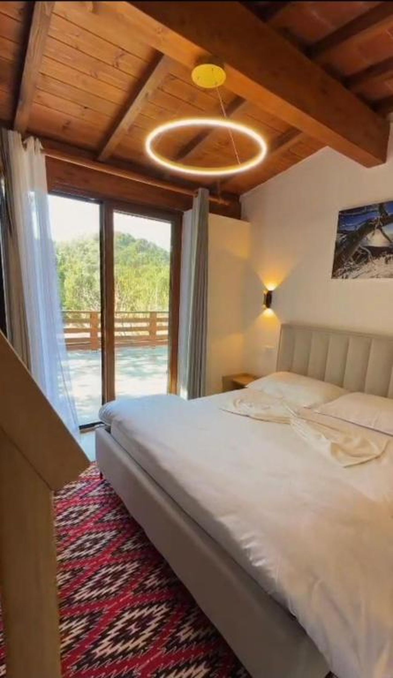 Guesthouse Alberti Llogara