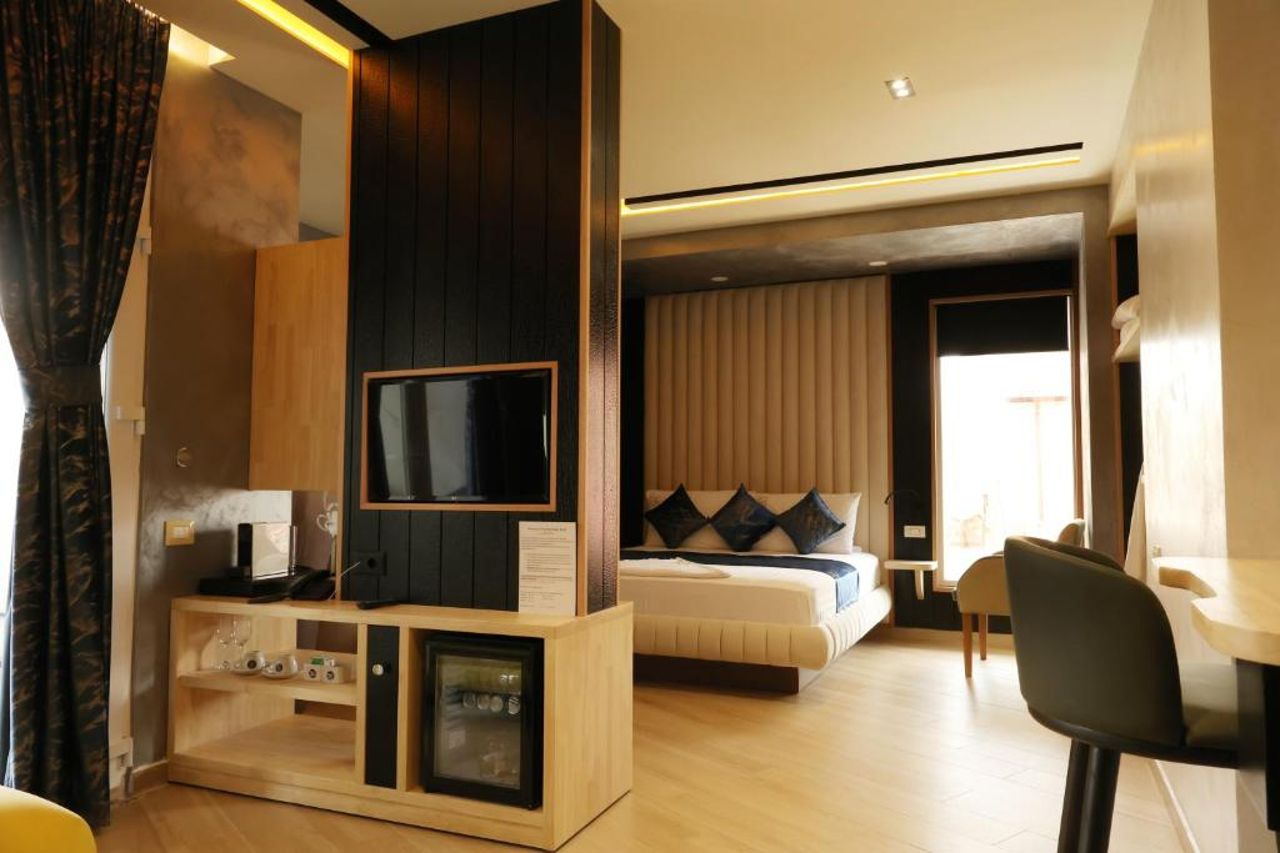 Vila One Beach Hotel