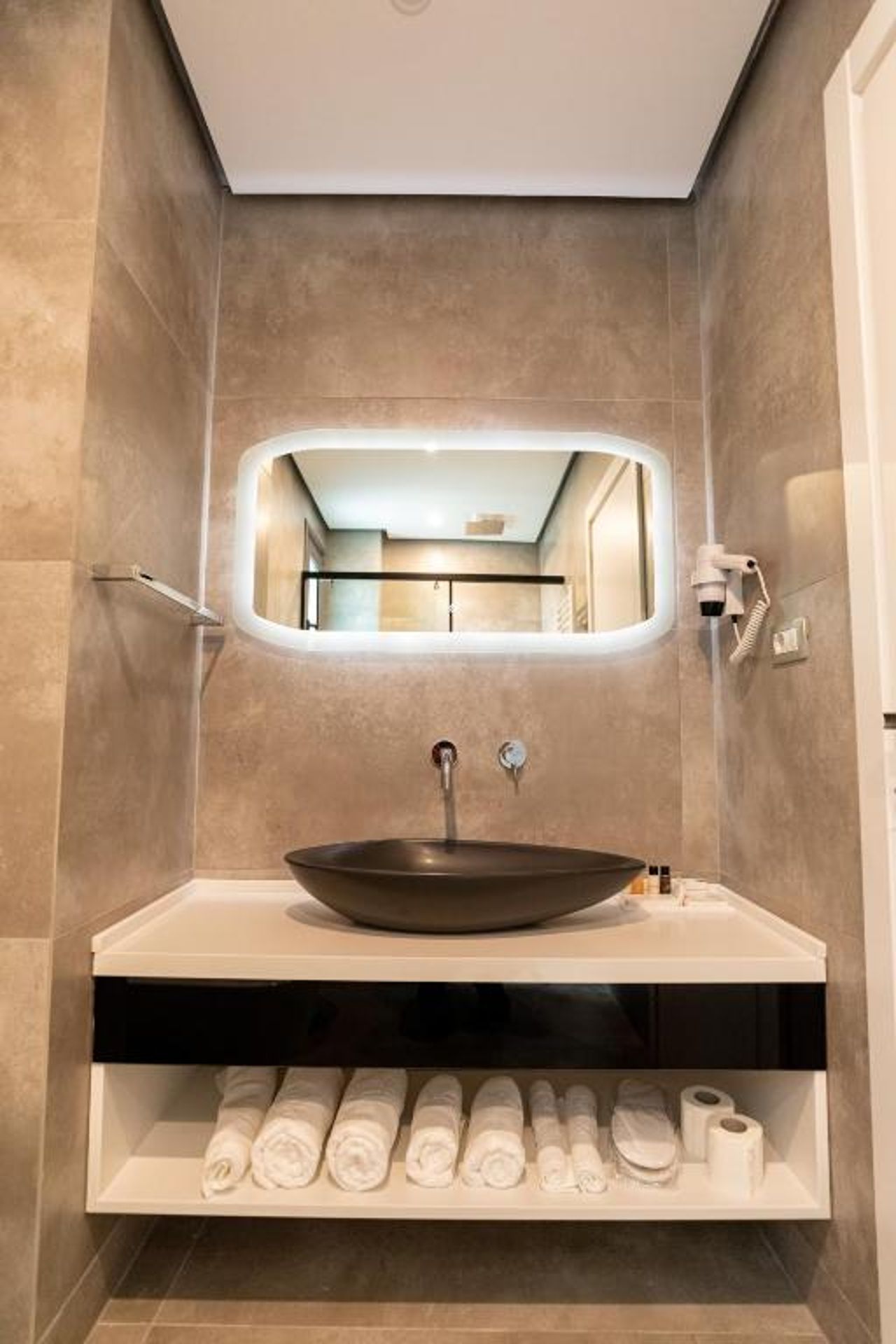 Ames Hotel & SPA