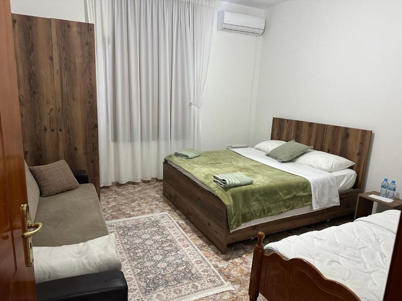 Hostel Rinas