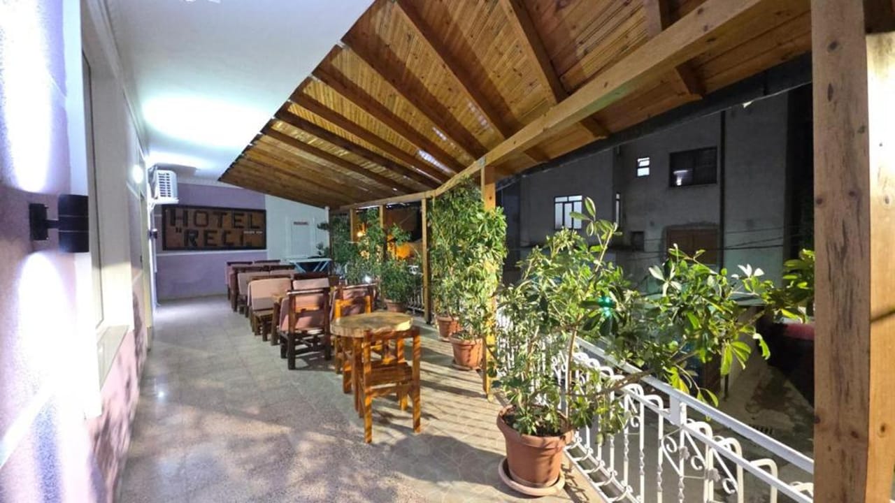 Hotel Reci