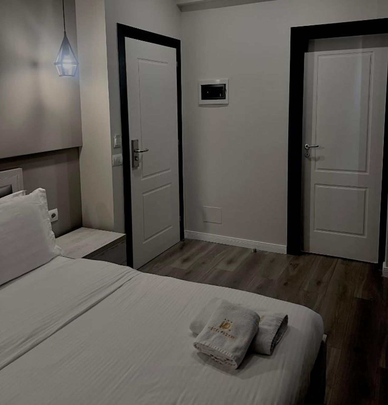Hotel Pazari & Apartments