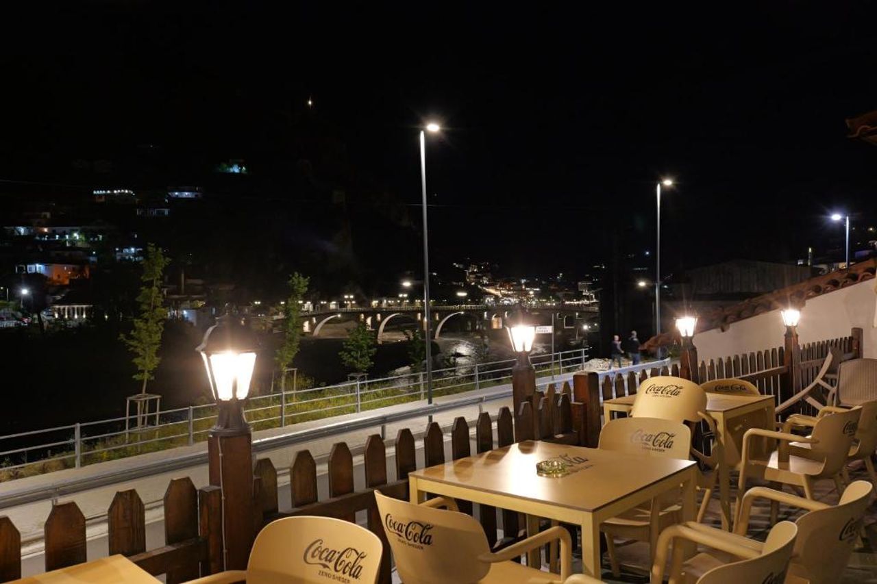 Hotel Demaj