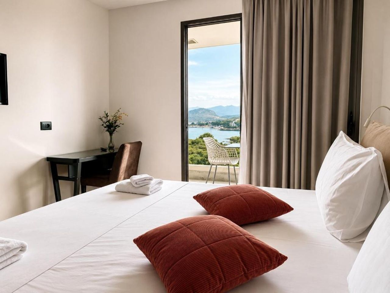 Delight Hotel