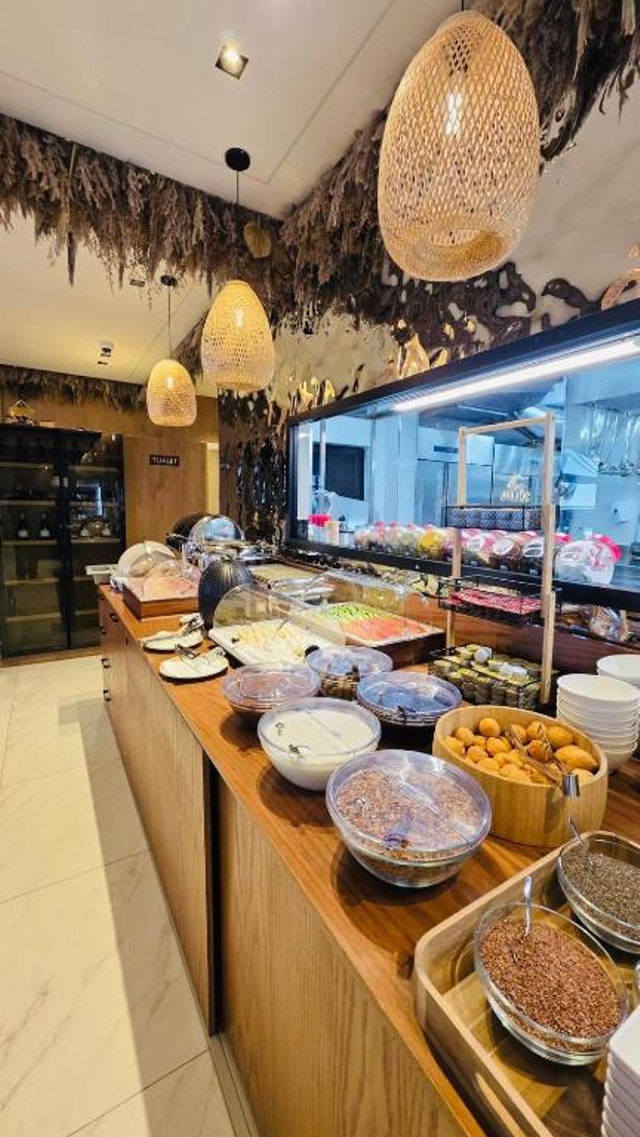 Ebbi Hotel