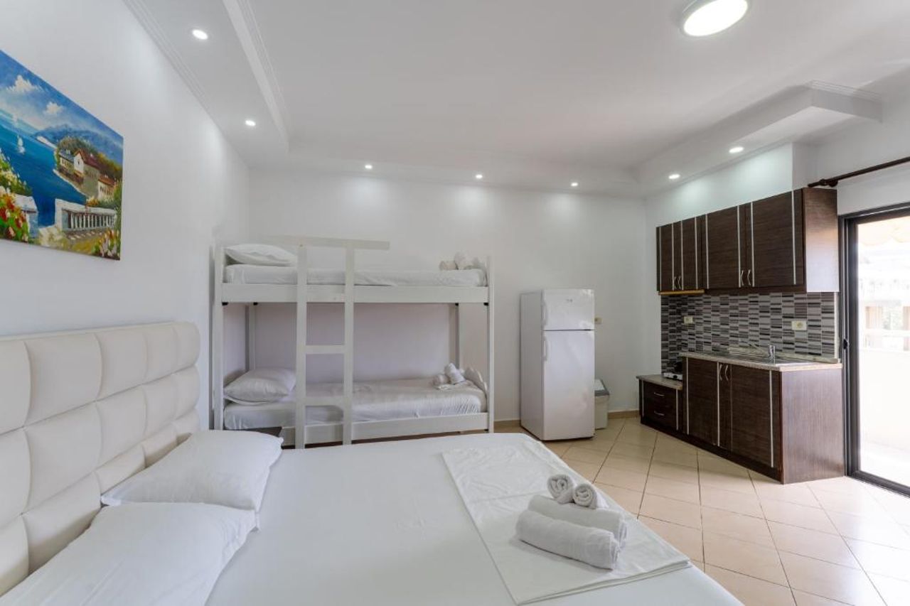 Poseidon Family Hotel Ksamil