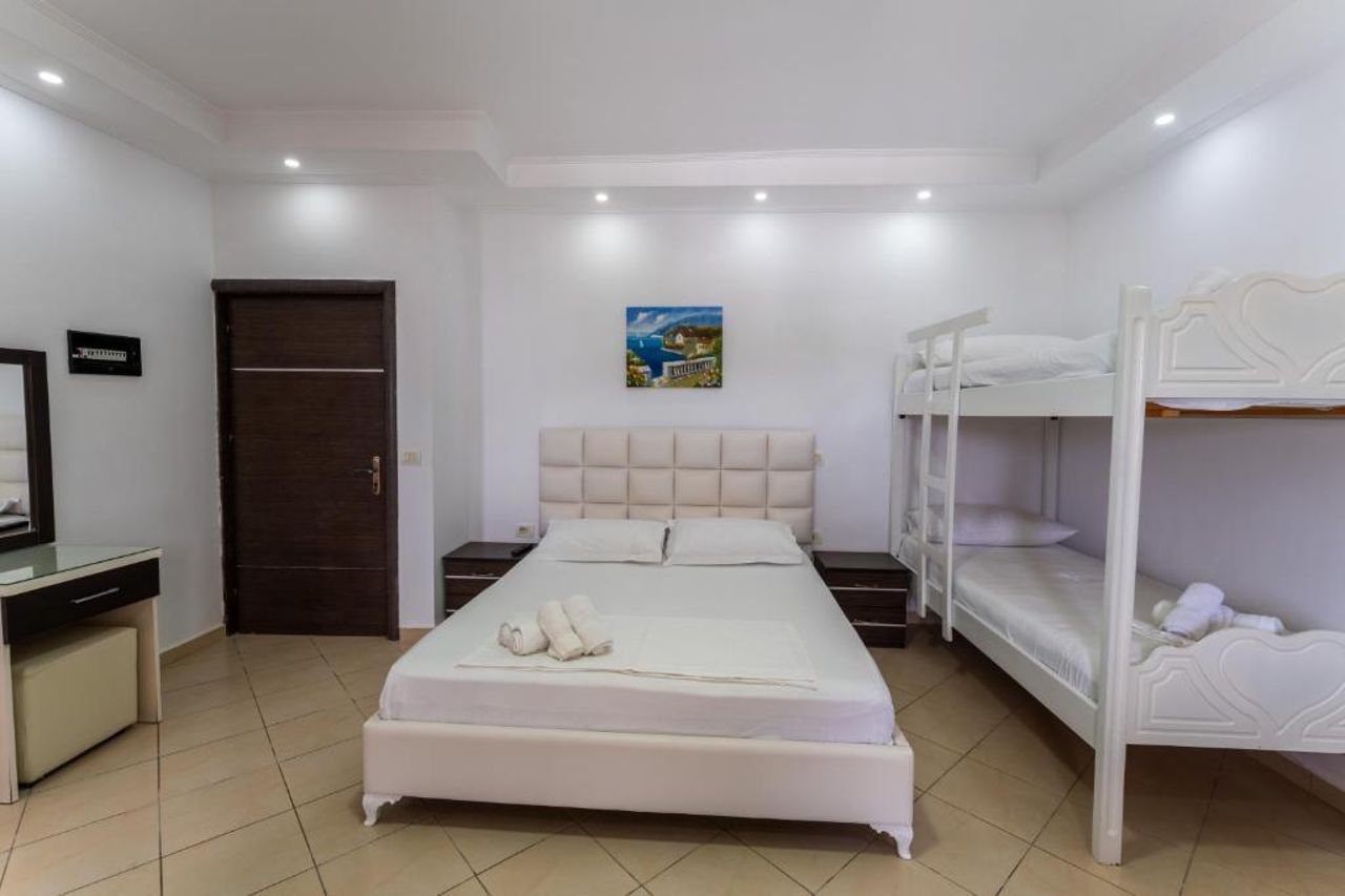 Poseidon Family Hotel Ksamil