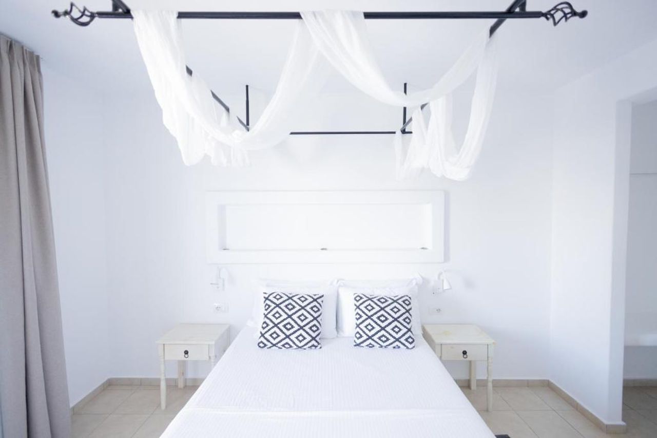 Harmony Hotel