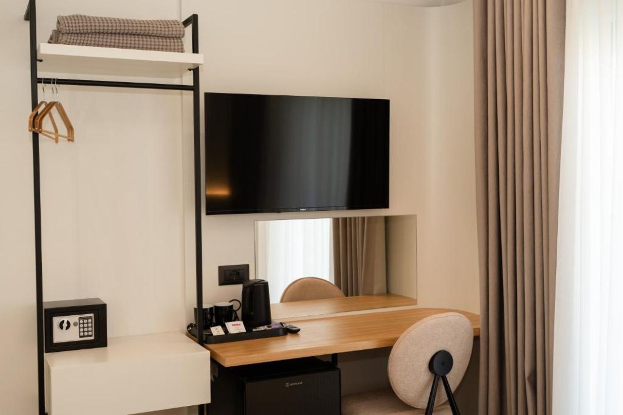 JB Hotel