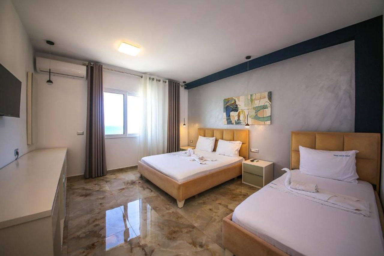 Rumani 3 Islands Hotel