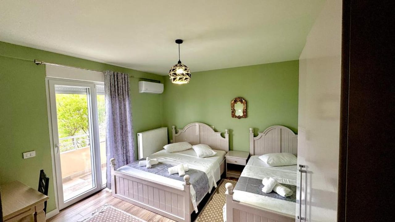 Hotel Vila Toska
