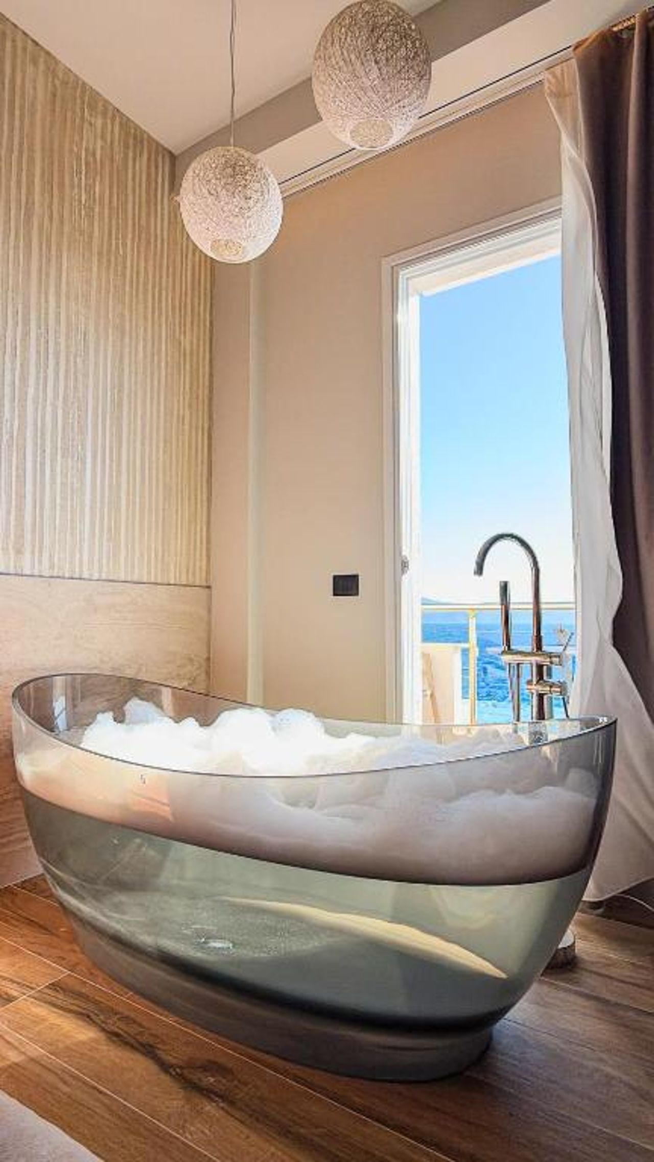 Coral Hotel & Resort