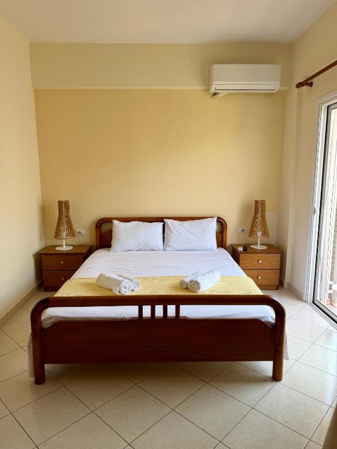 Mihasi Apartments