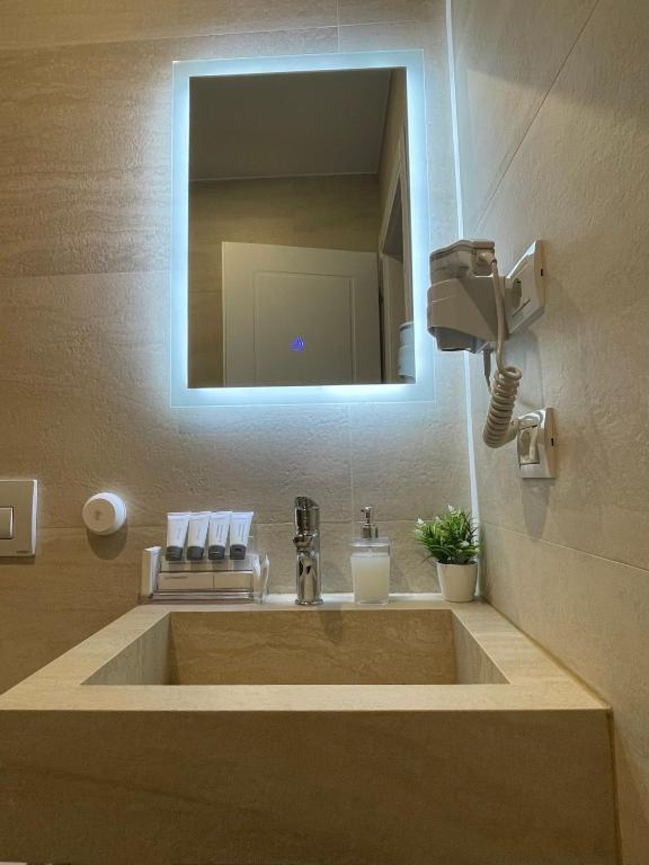 Solea Hotel