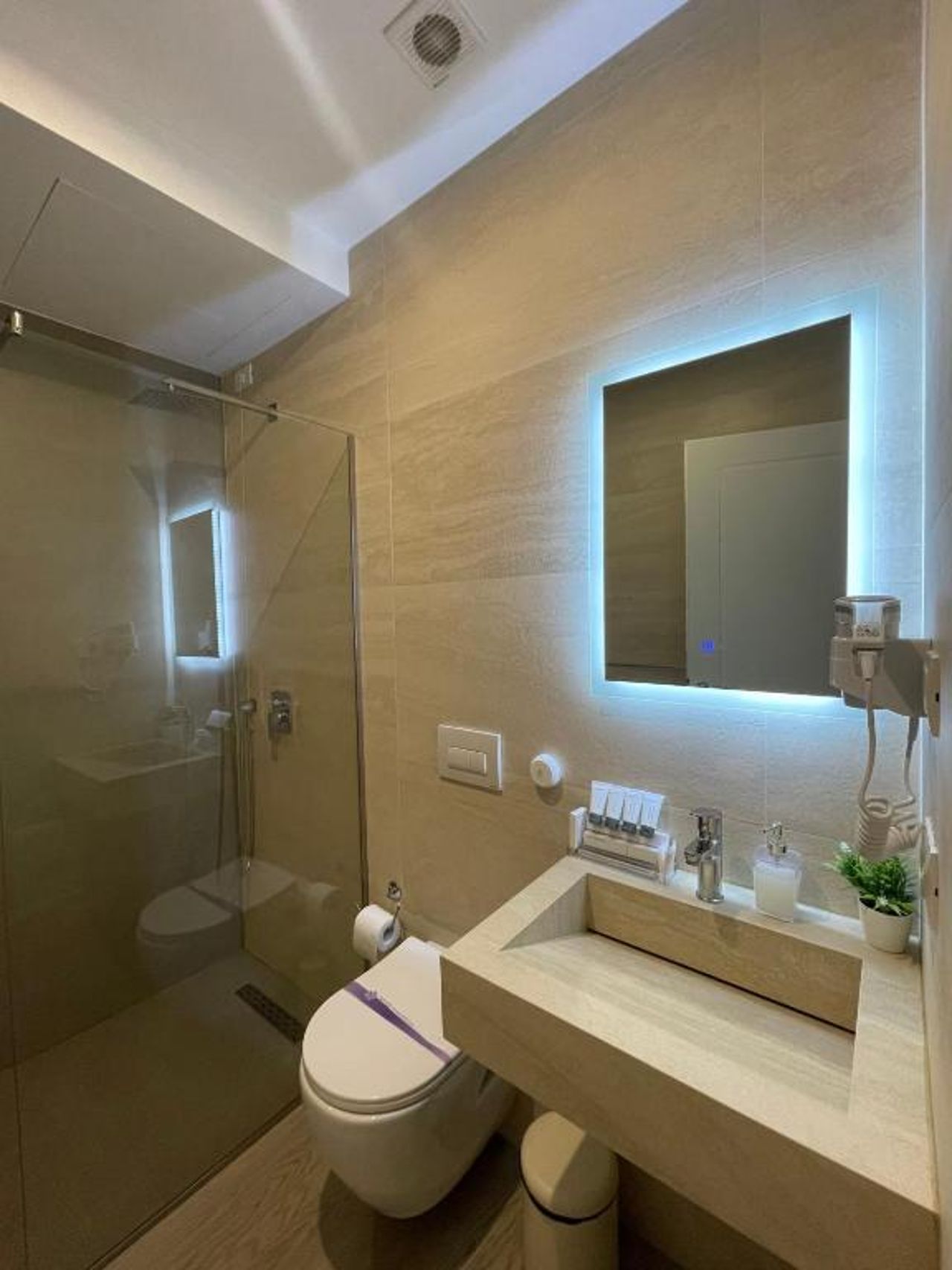 Solea Hotel