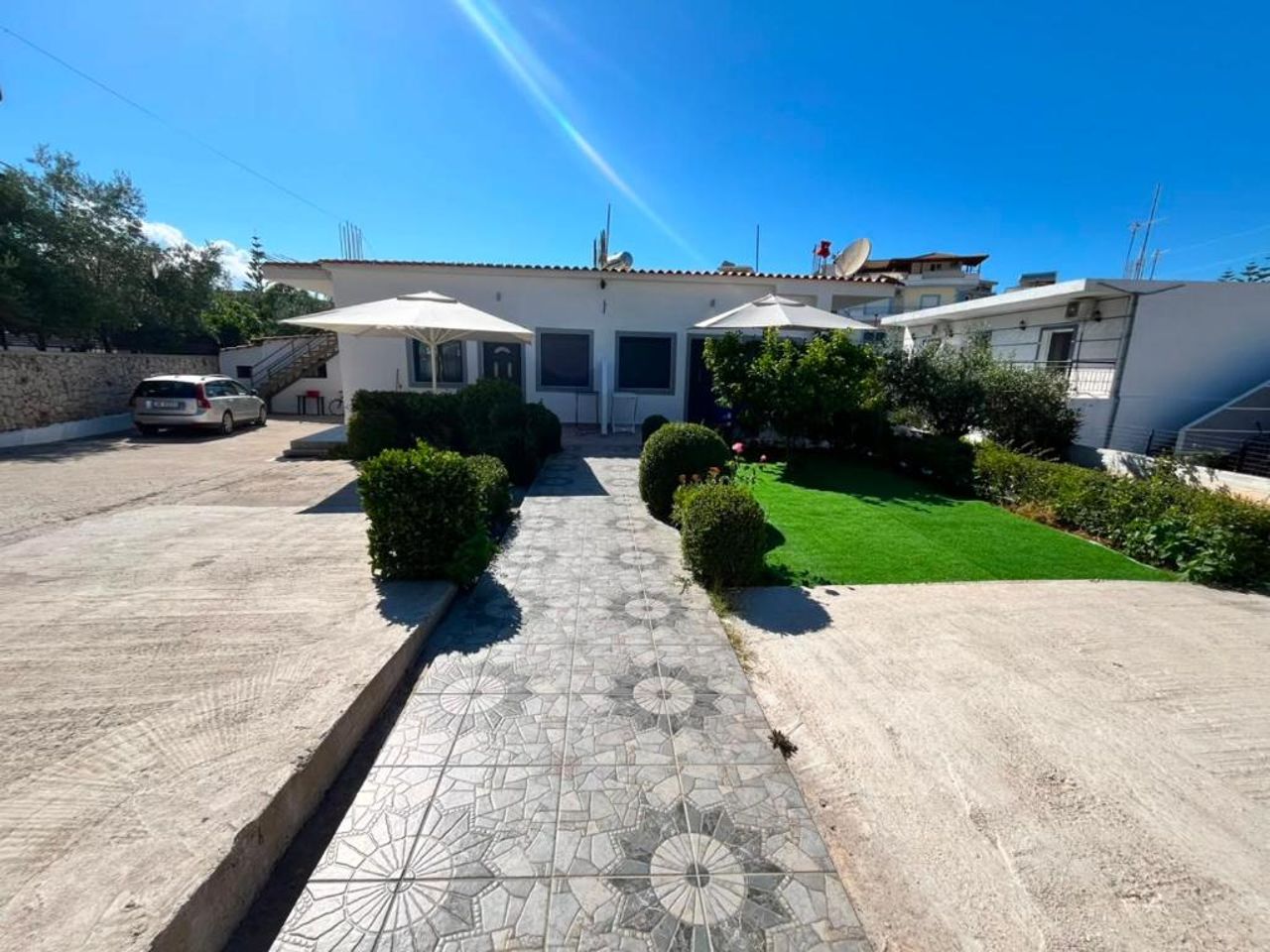 Vila F&M ksamil