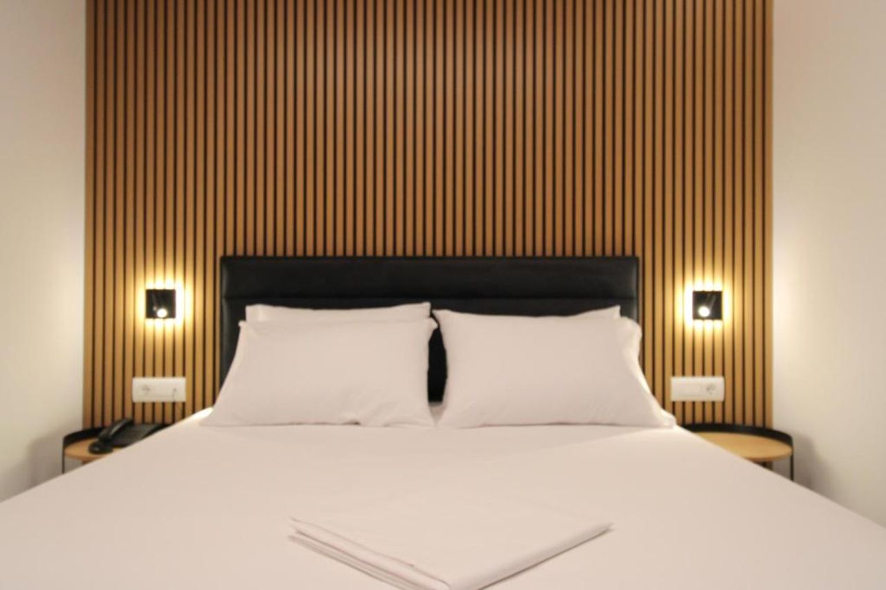 Valmar Hotel