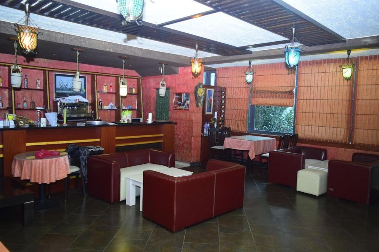 Hotel Deja