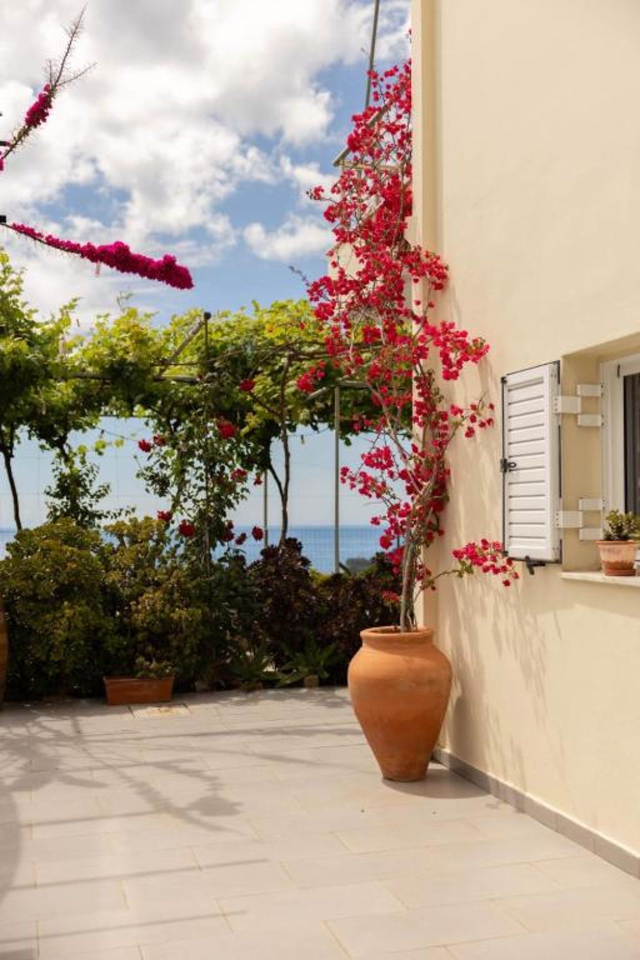 ELÉA Guesthouse himare