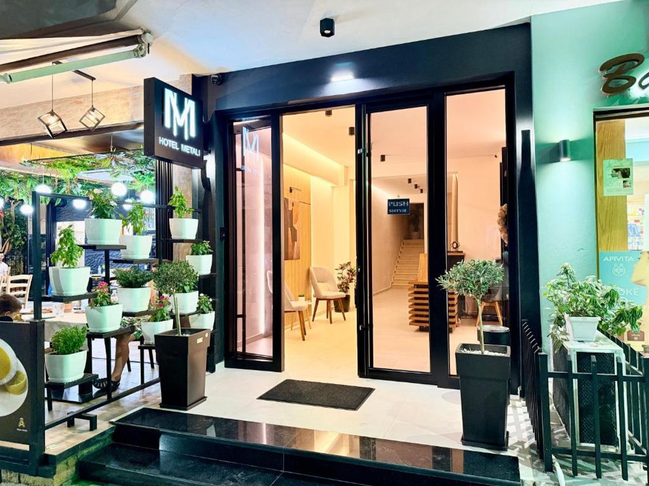Hotel Metali
