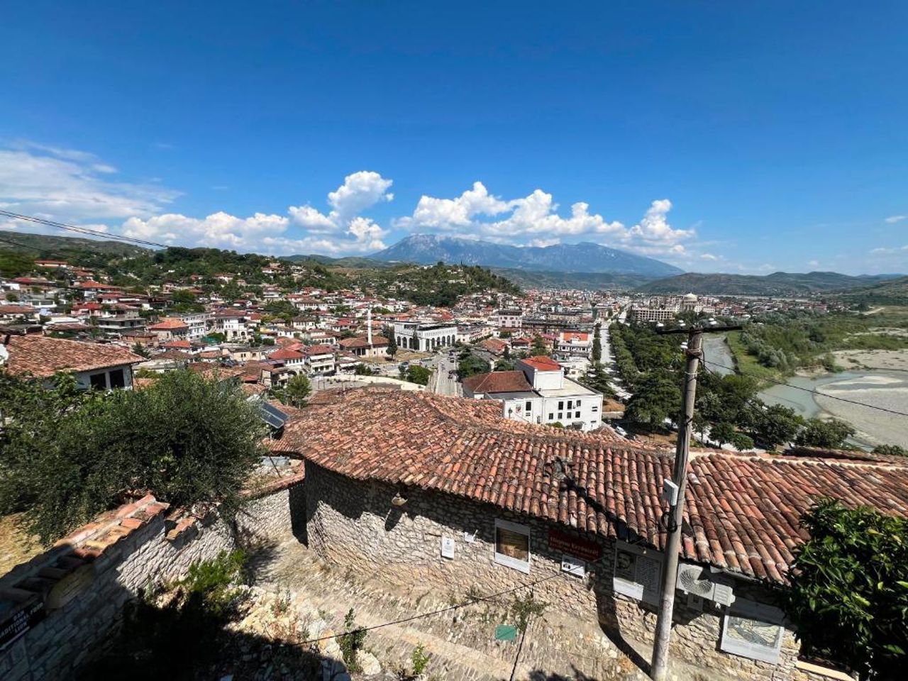 OLD TOWN Hava Baci