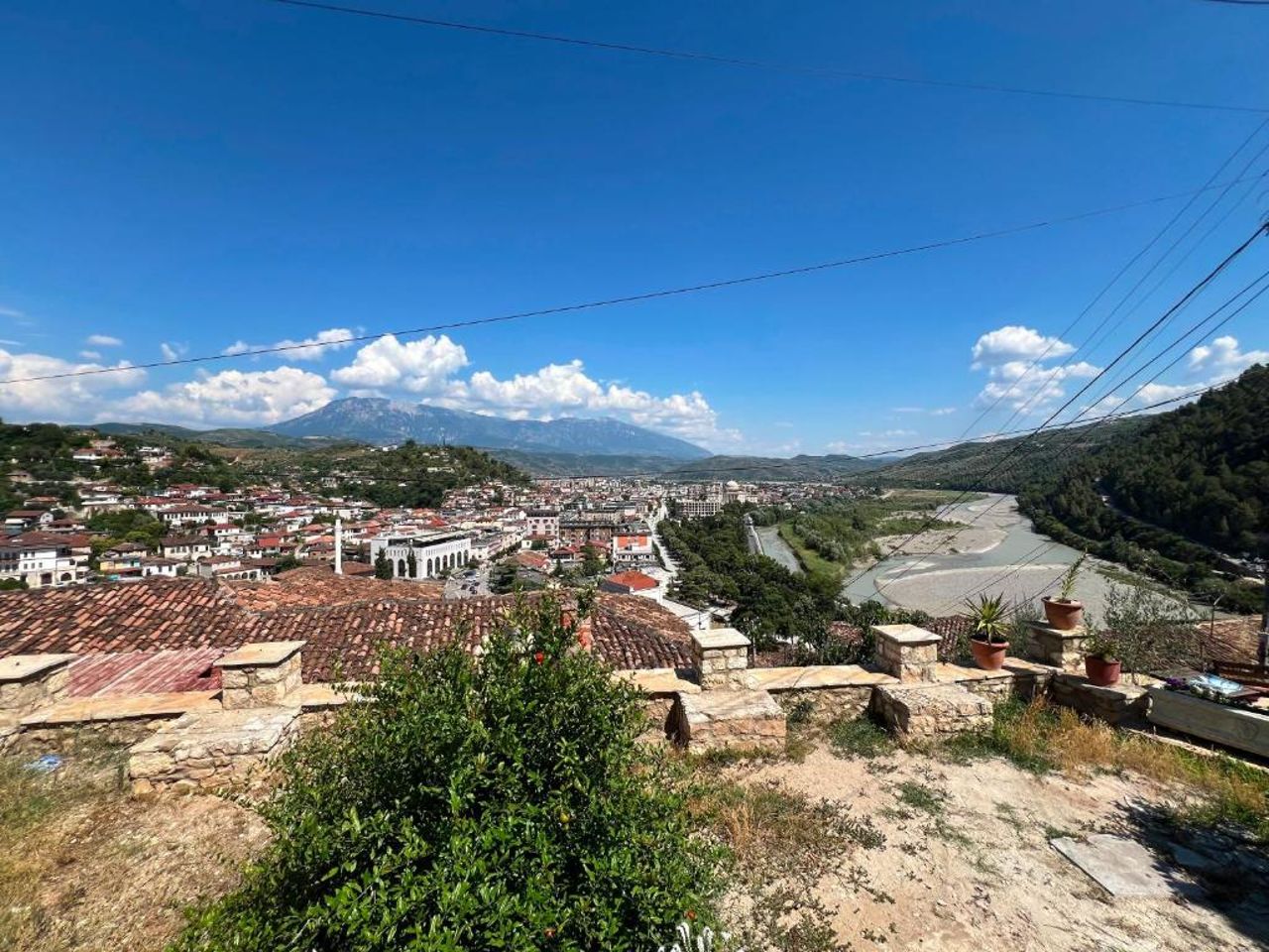 OLD TOWN Hava Baci