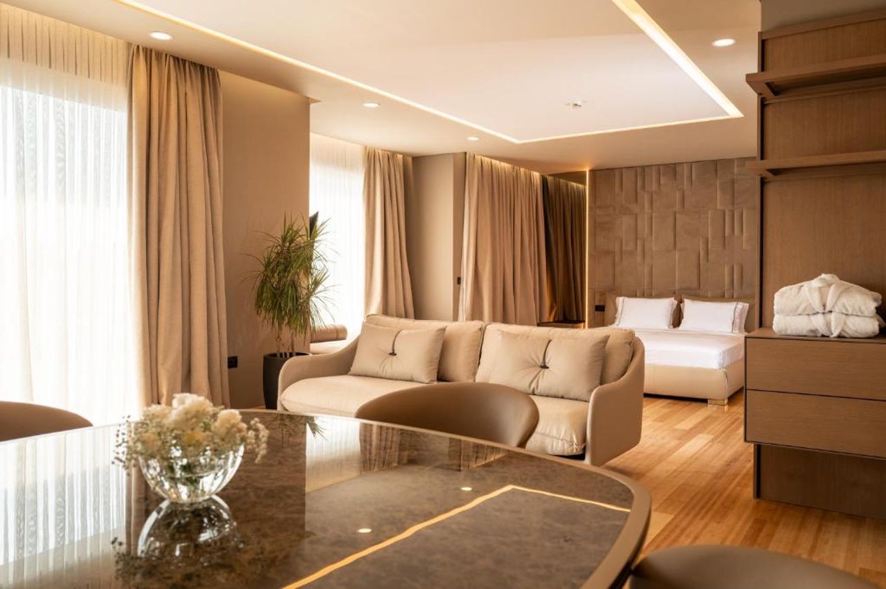 Kraal Hotel Vlore