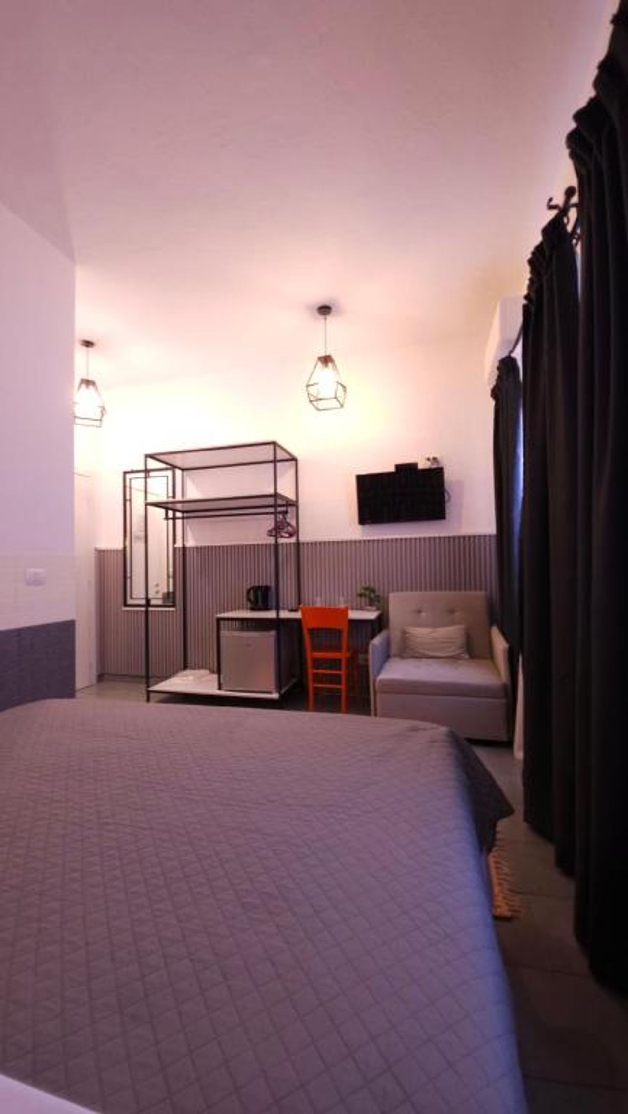 Hotel Antigone