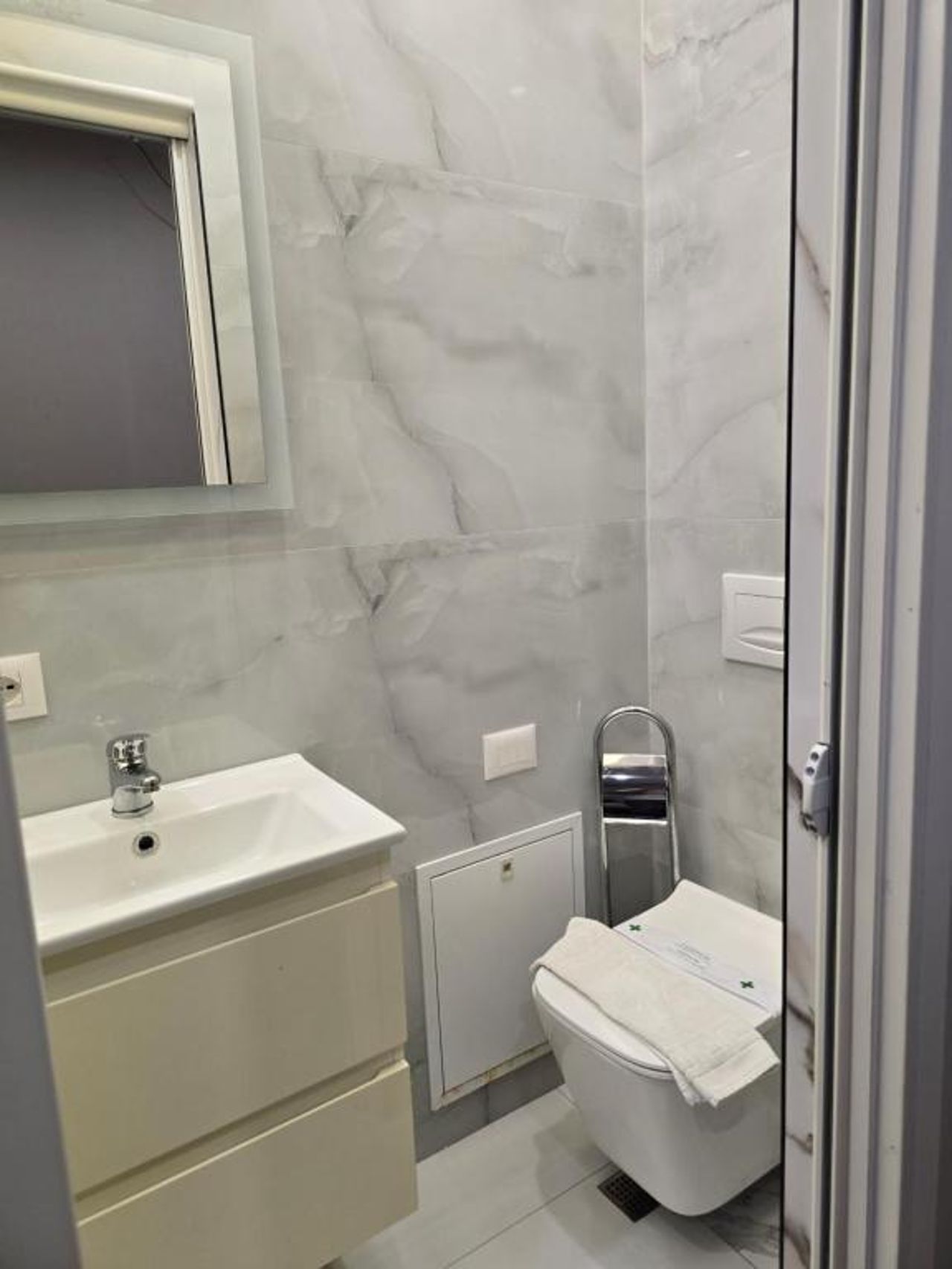 Star Hotel astir