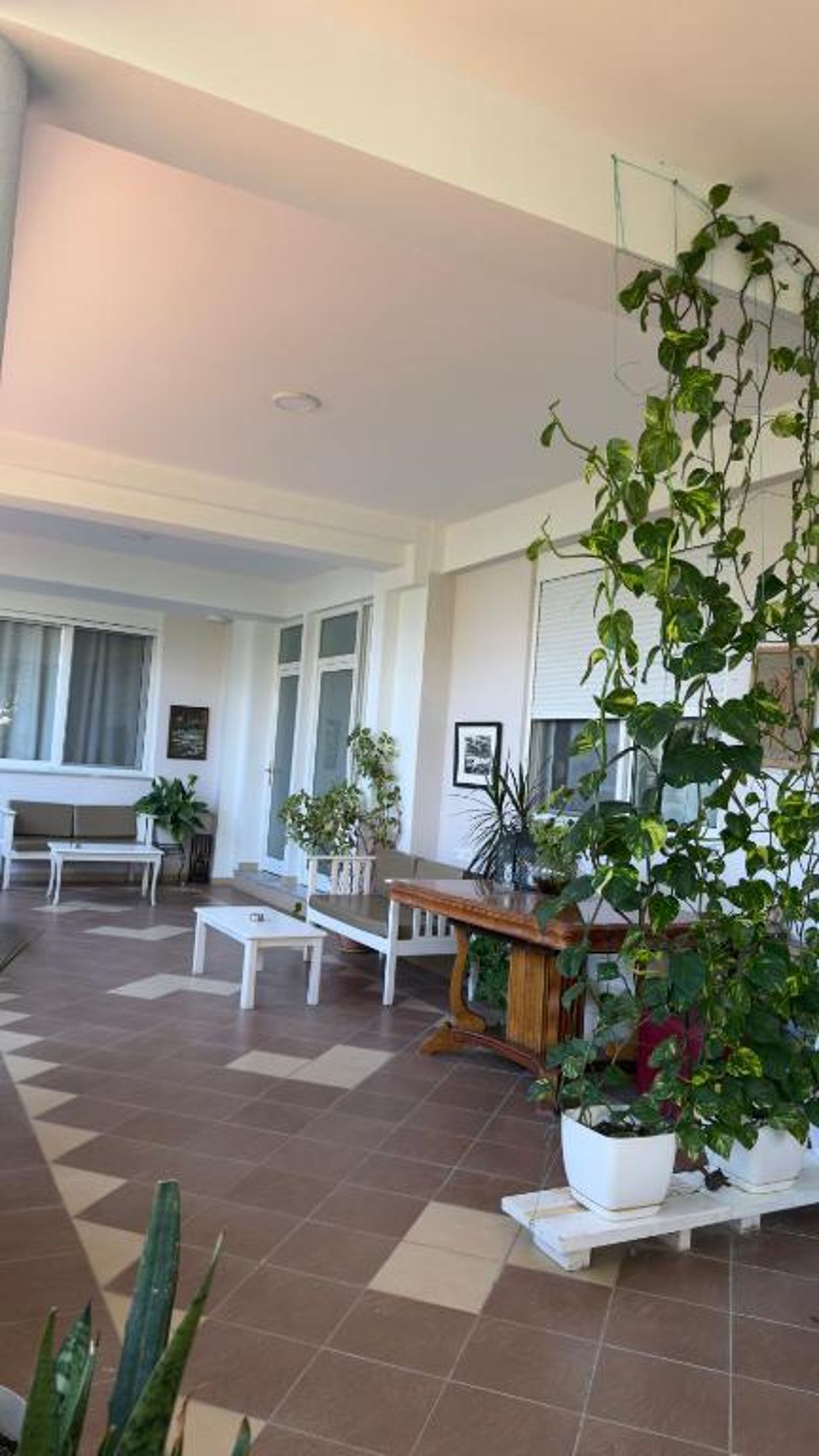Vila Gjoni