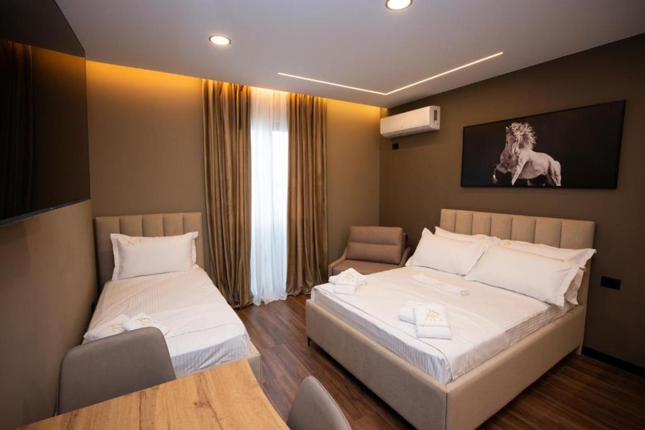 2S Vila Boutique Pogradec