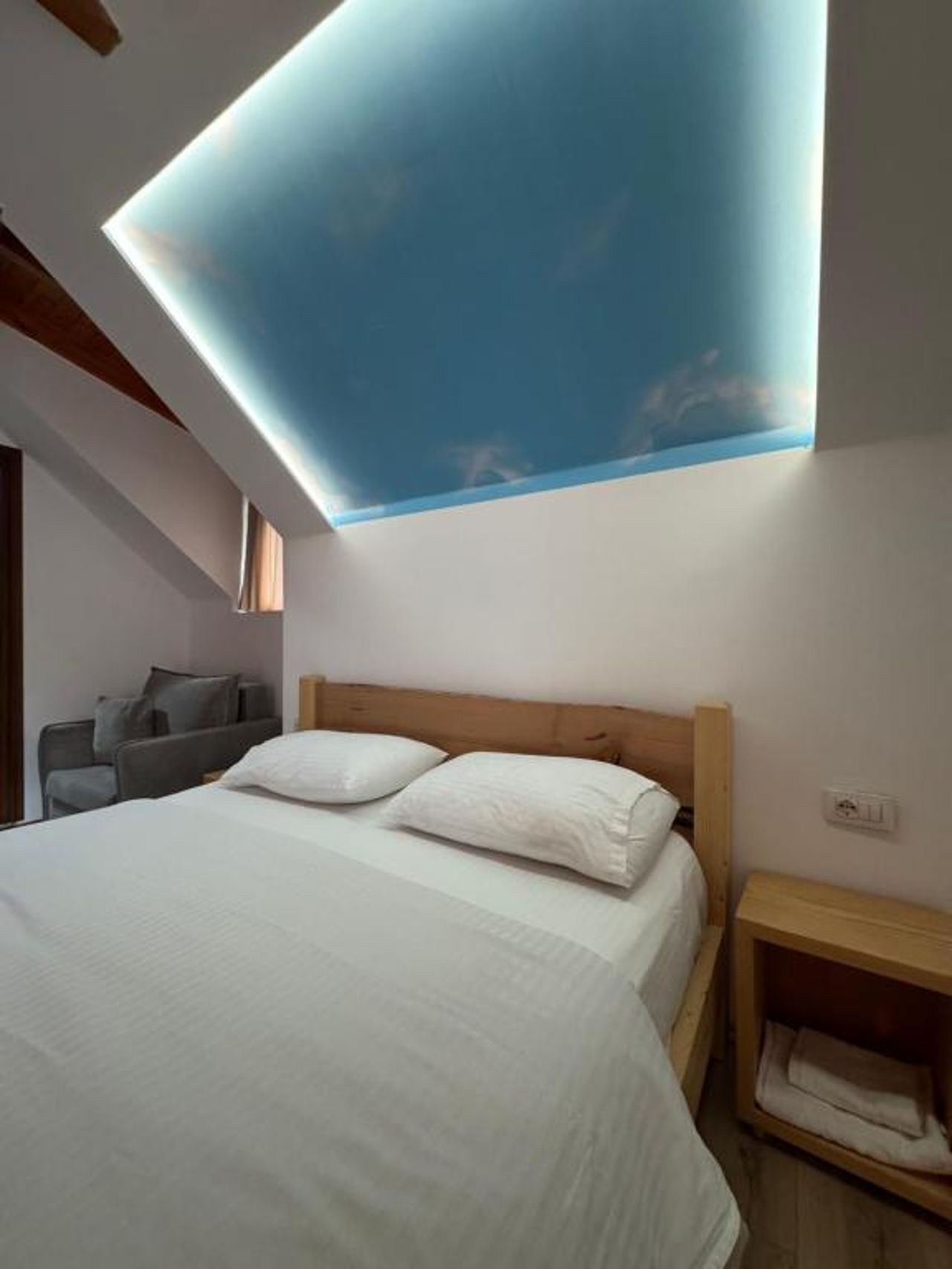 Gegest Hotel