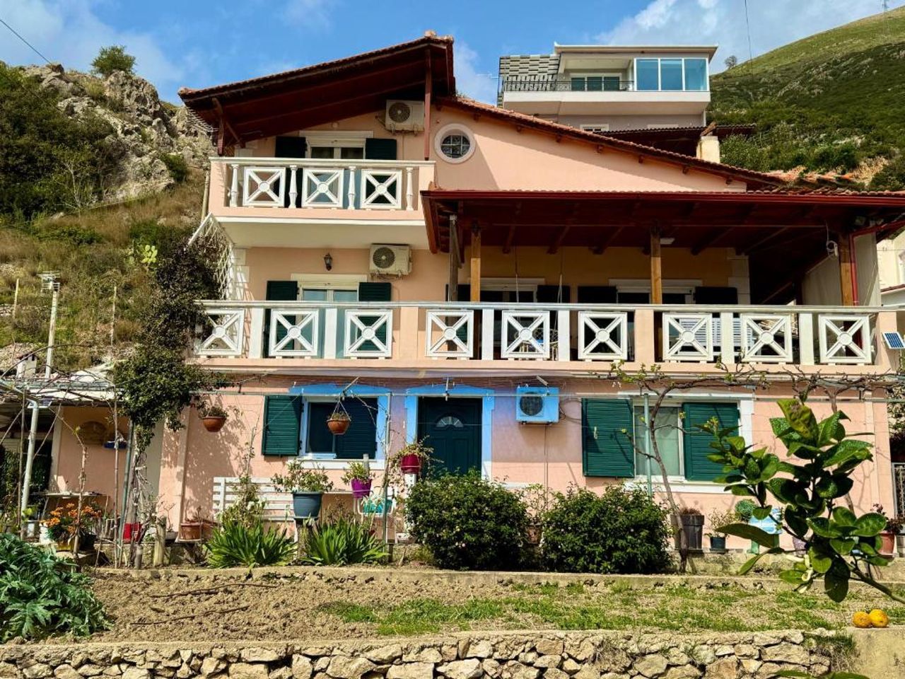 Villa Nefeli