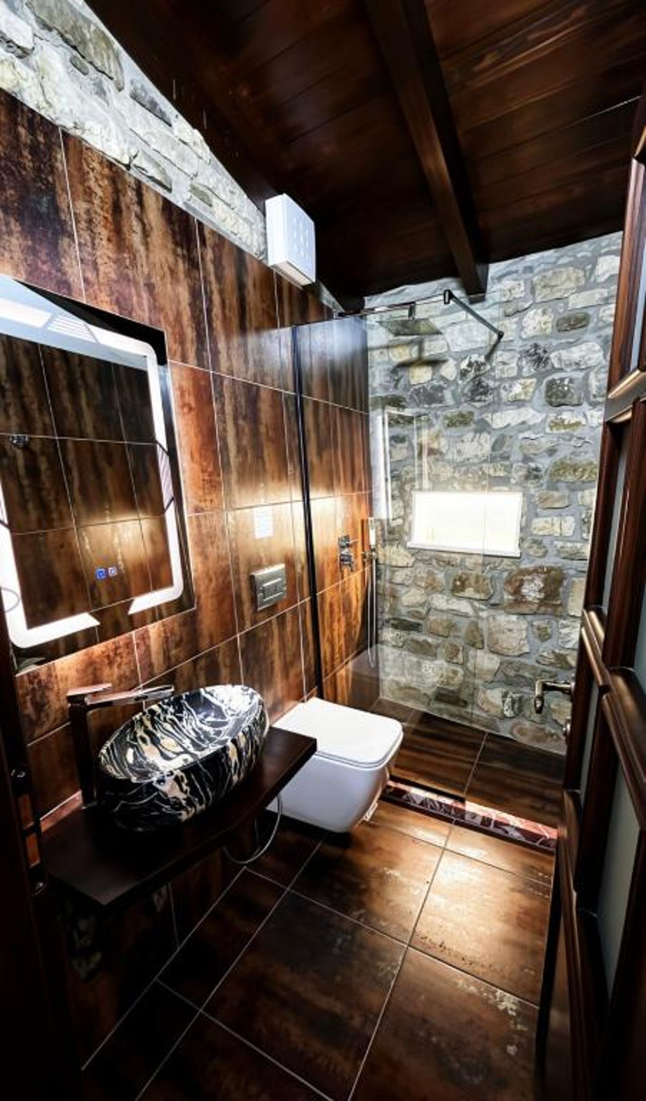 Timo's Guest House