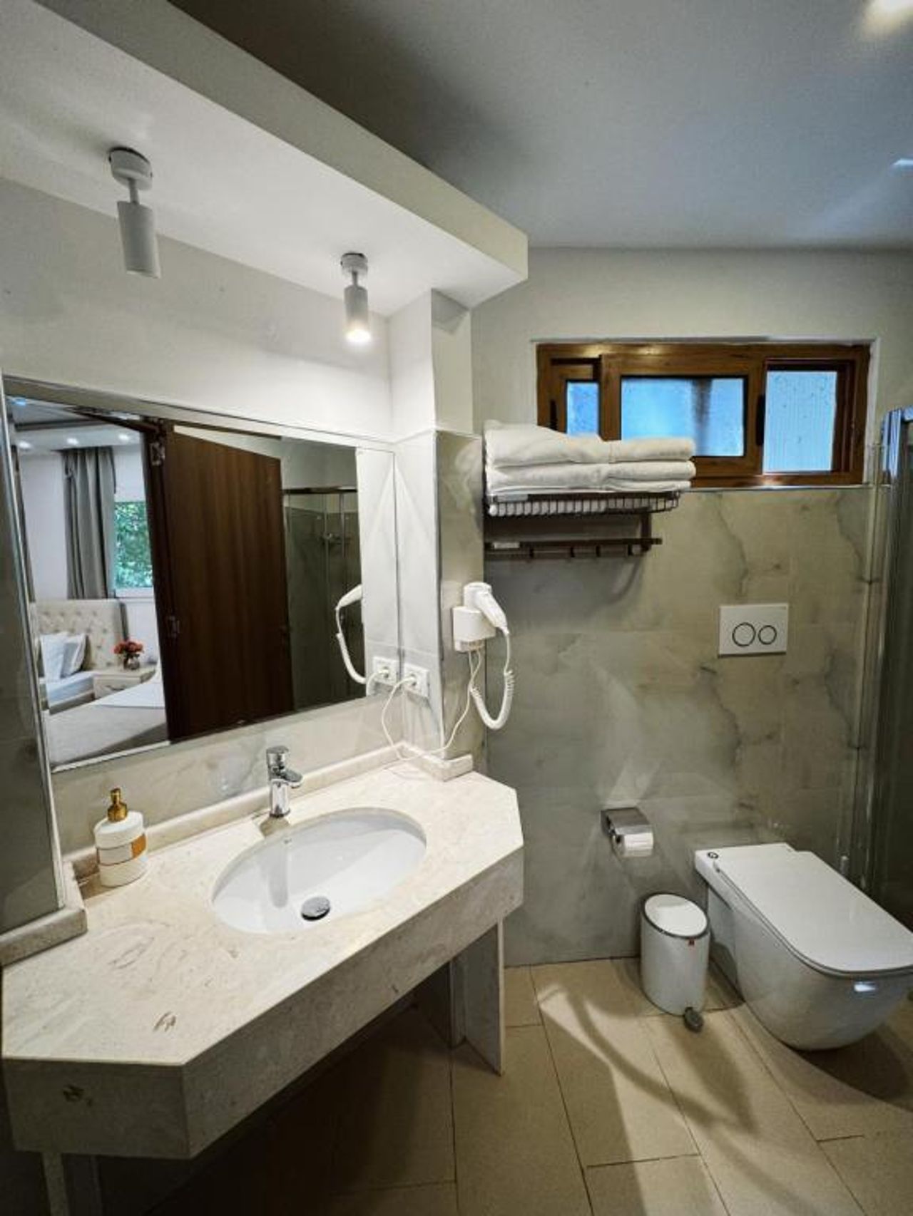 Hotel Legjenda