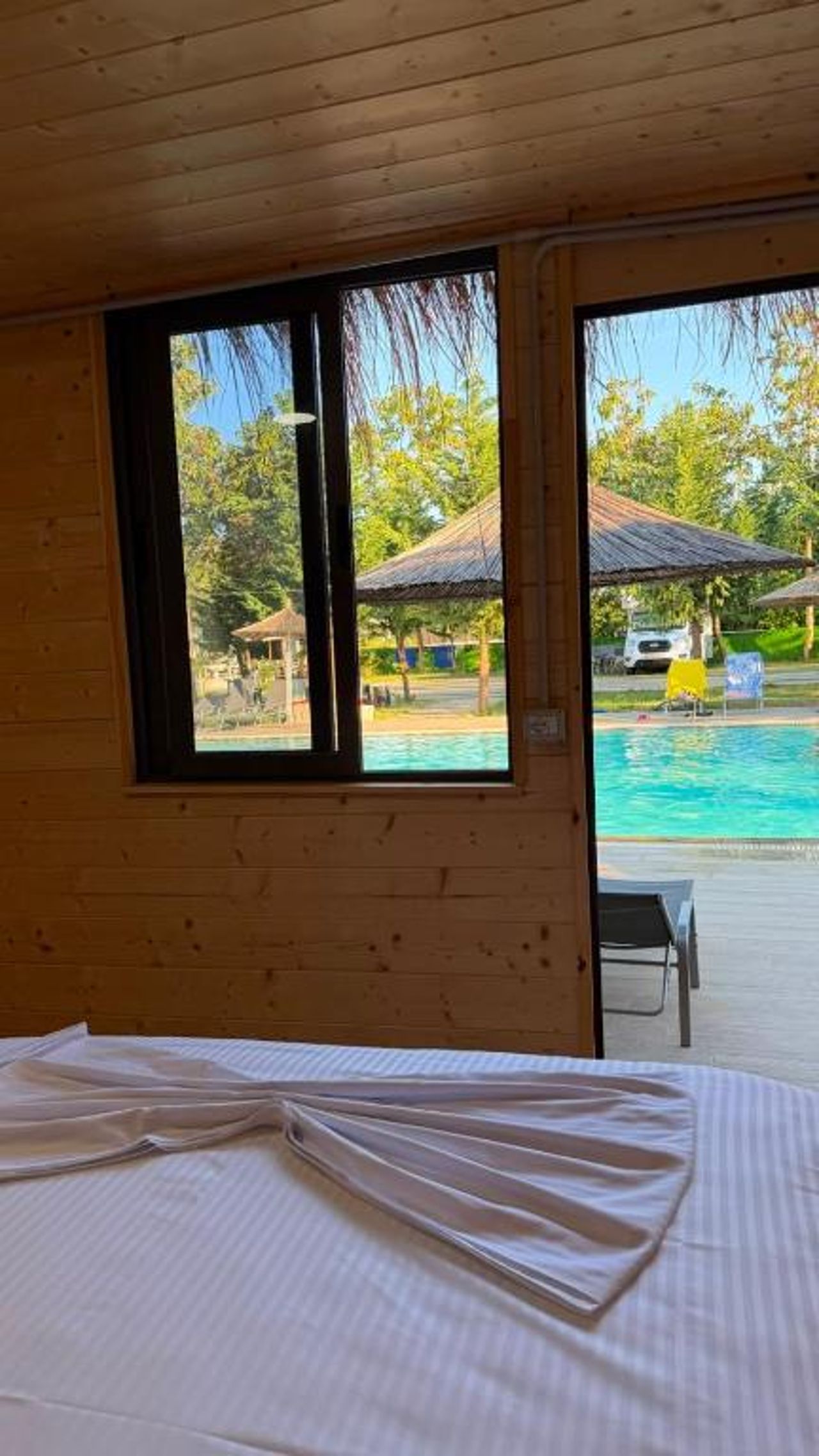 Windmill Shkodra Gesthouse Camping & Grill