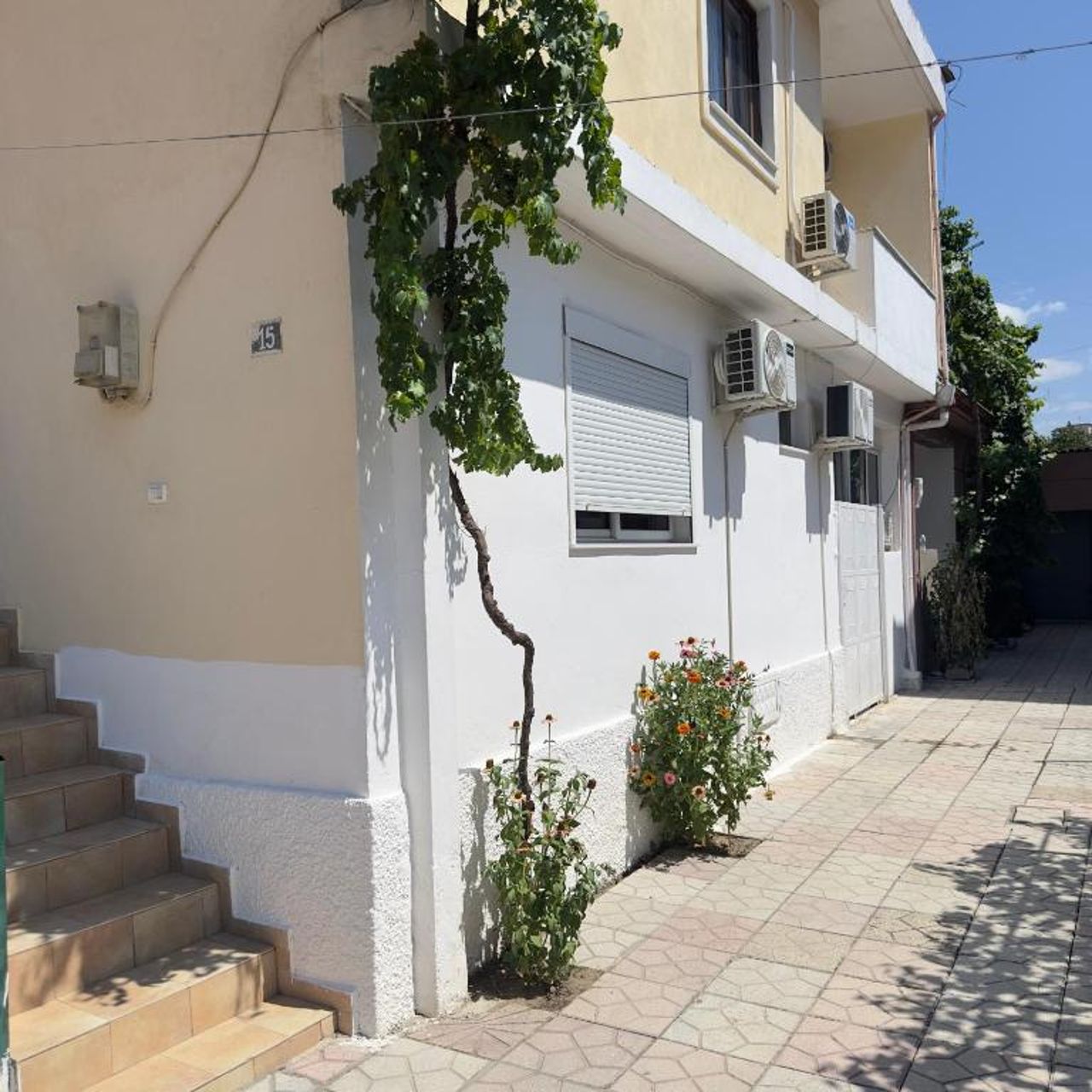Guest House Ergest
