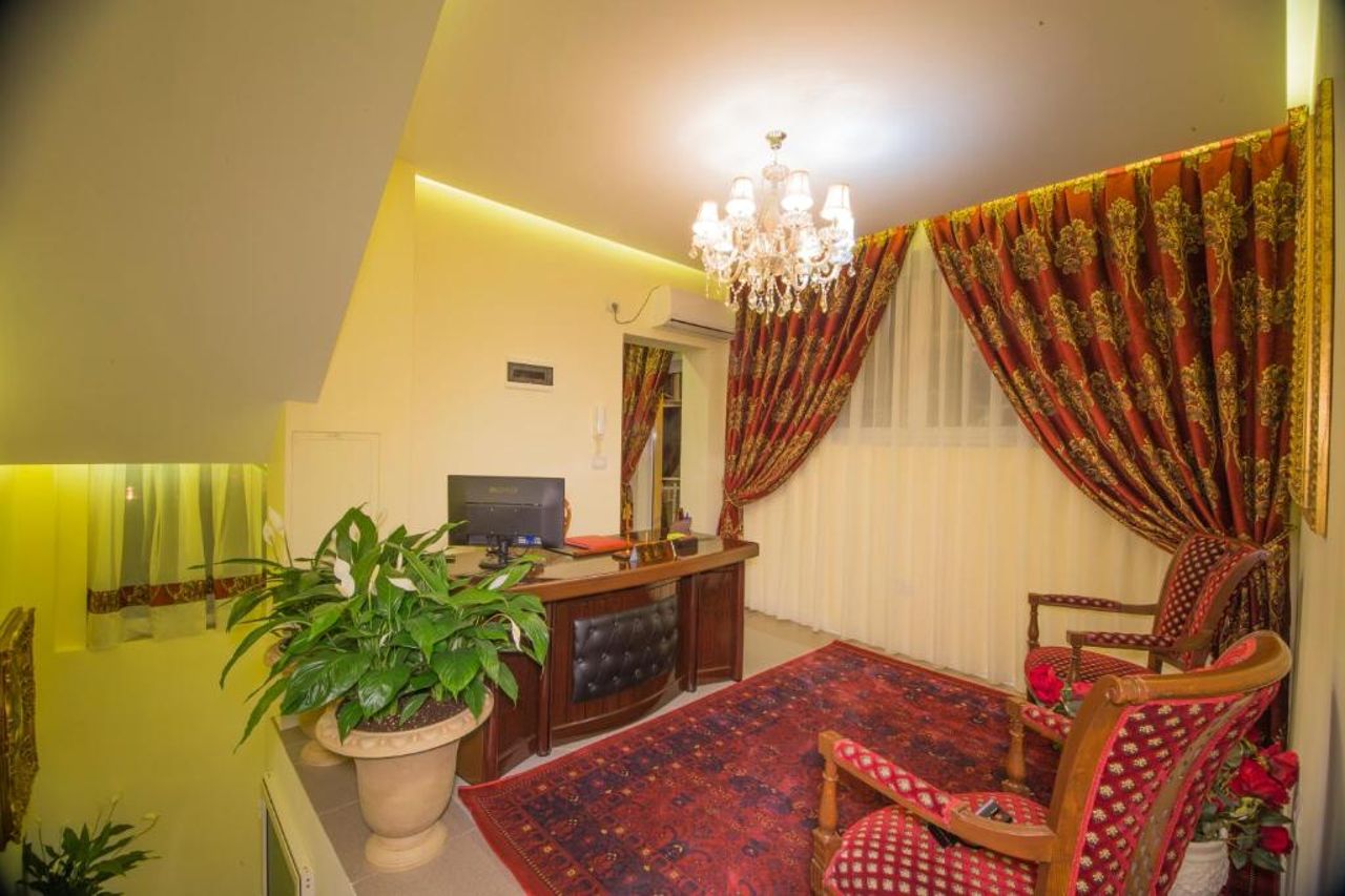 Vila Tako - Hotel