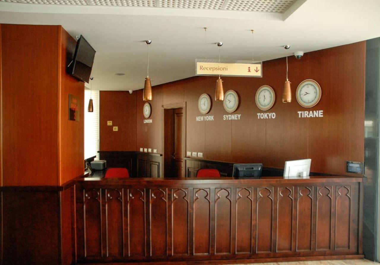 Fishta Hotel & Apartments