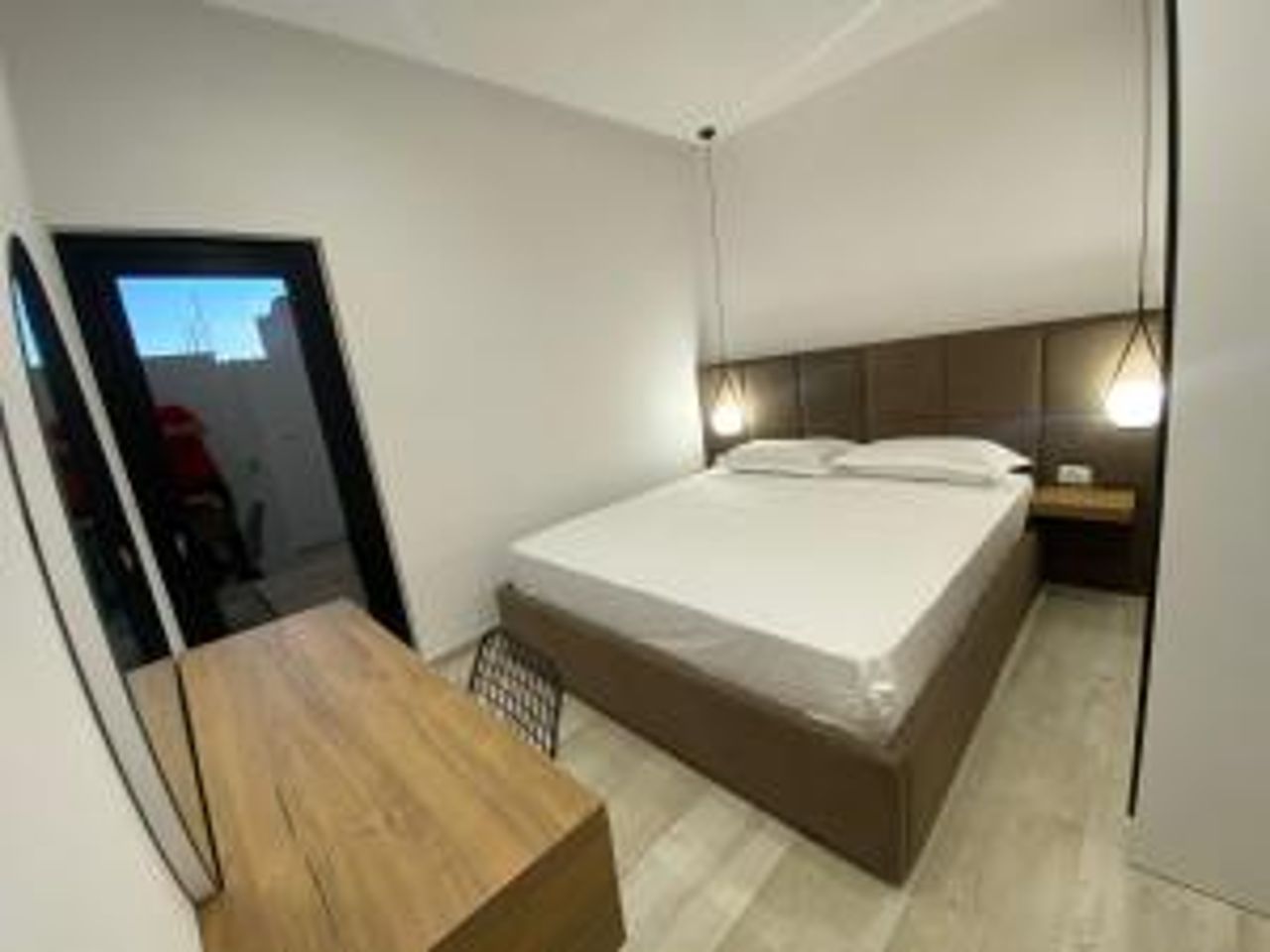 White Beach Villa 2 - Luxury