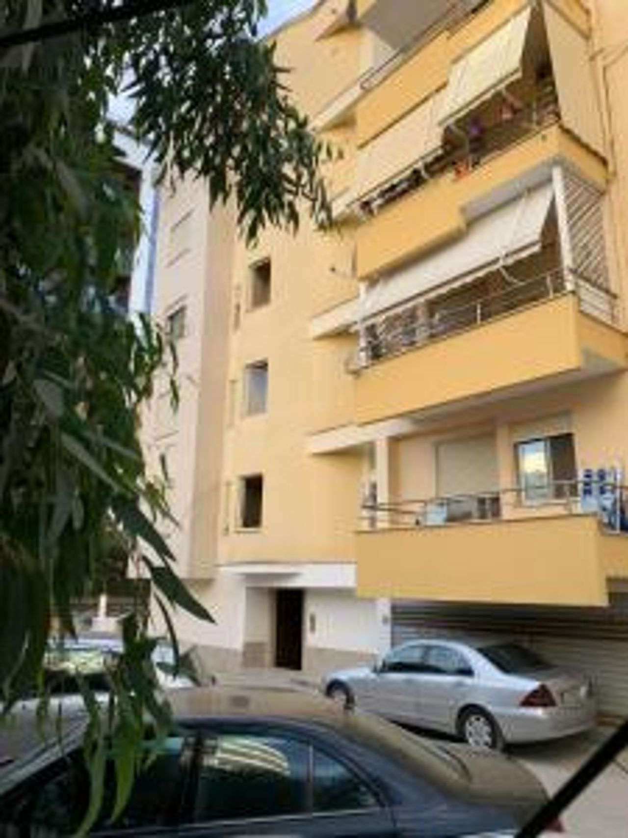 Florindas Apartment Qerret
